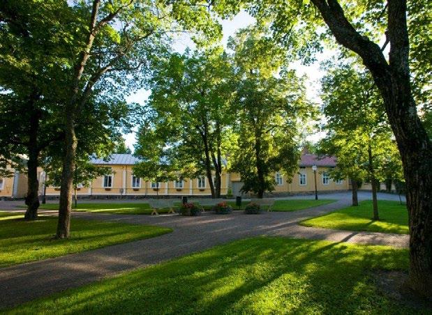 Työyhteisöillä on käytössä keinoja työkyvyn ja työhyvinvoinnin seuraamiseksi ja tukemiseksi. Toiminnassa kannustetaan aloitteellisuuteen, joustavuuteen ja itseohjautuvuuteen.