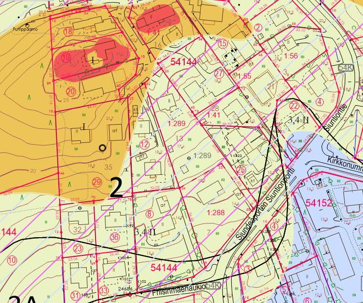 8 (13) Kuva: Ote maaperäkartasta ja rakennettavuusluokituksesta (webmap 11/2018) Espoon