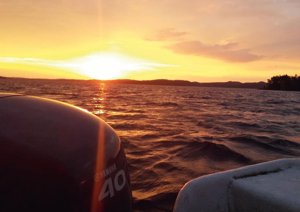 8 6. Myrkkymaaleista luopuminen Tehokkain tapa välttyä myrkkymaalien aiheuttamilta haitoilta on tietysti lopettaa myrkkymaalien käyttö kokonaan.