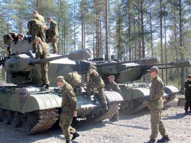YHDISTYS TULEVIA TAPAHTUMIA KUTSU: ILMAPUOLUSTUSTAPAHTUMA TIKKAKOSKELLA JA VIERAILU LOHTAJALLE 18. 19.5.