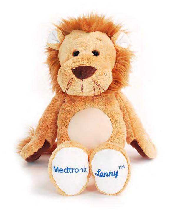 LENNY TM THE LION -PEHMOLEIJONA Suuri Lenny TM the Lion -pehmolelu, jossa kuusi kohtaa