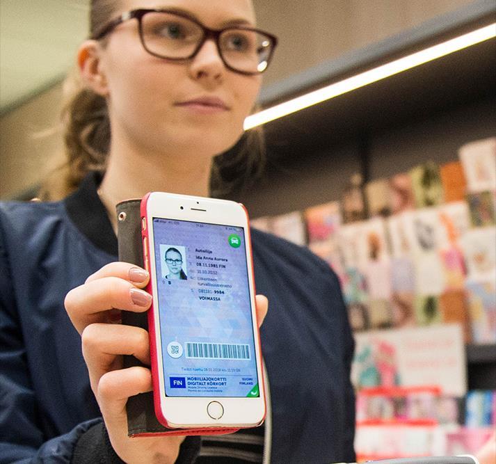 Esimerkki uudesta digitaalisesta palvelusta: Autoilija-mobiilisovellus - Nyt testikäytössä, julkaisu syksyllä 2018 Autoilija on älypuhelimelle ladattava sovellus, joka sisältää mobiiliajokortin ja