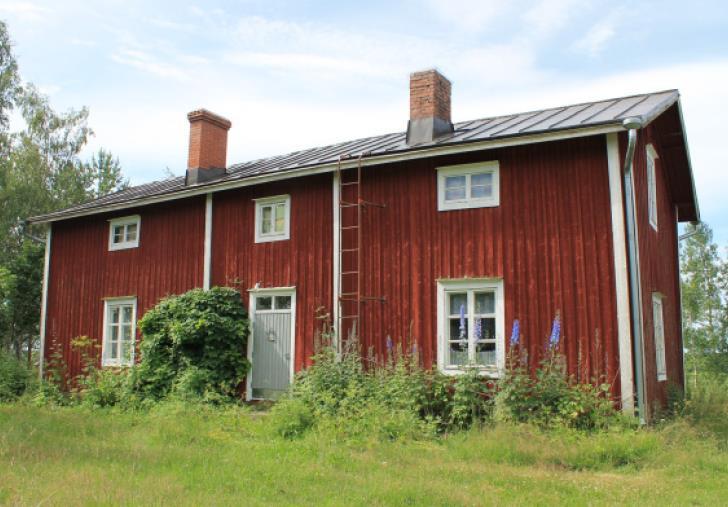 5 5.2 Rakennettu ympäristö Alueen asutus n lunteeltaan tyypillistä vaihtelevan ikäistä phjalaista maaseutua, jka n sijittunut pääsin