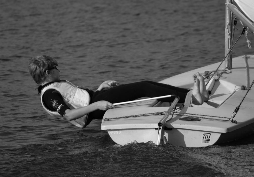 Meie KG, 28. september 2005 KG VIII Tervisespordipäev läks korda! Teist aastat järjest on spordipäeval võimalik tegeleda purjetamisega, juhendajaks Aivar Laus.