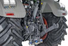 Monipuolinen kytkentäjärjestelmä Fendt 900 Varion hydrauliikan kapasiteetti on 152 l/min ja 140 l/min perusvarustelutasolta ylöspäin.