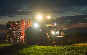 Vakio- ja lisävarusteet Vakiovaruste: g Lisävaruste: c FENDT 900 VARION VALOT JA LIITTYMÄT FENDT 900 VARIO Varusteluvaihtoehdot.