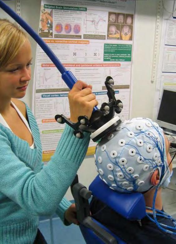 Perturb-and-Measure (PAM) technique Cortical excitability, connectivity, state of the cortex! Ilmoniemi et al. NeuroReport 1997 Kähkönen et al. NeuroImage 2001 Komssi et al. Clin. Neurophysiol.