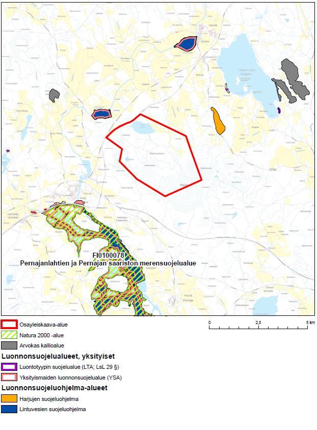3 4. SUUNNITTELUALUEEN YMPÄRISTÖN NYKYTILA 4.1 Luonnonympäristö Osayleiskaava-alue on metsäautoteitä lukuun ottamatta rakentamatonta metsäaluetta sekä Niinijärven luonnonlammikkoa.