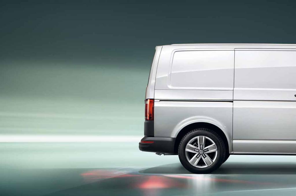 02 03 Transporter Ainoa laatuaan Transporter Tehokas ja taloudellinen BlueMotion Technology Vakiona kaikissa moottoreissa 4Motion-neliveto ja DSG-automaatti 4Motion-neliveto ja