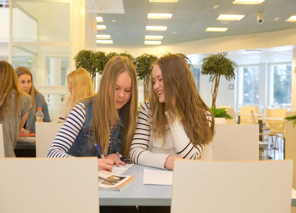 Opiskelusta innostuneisuus ja kouluviihtyvyys Peruskoulussa opiskelusta innostuneiden opiskelijoiden arviot oppimistaan taidoista