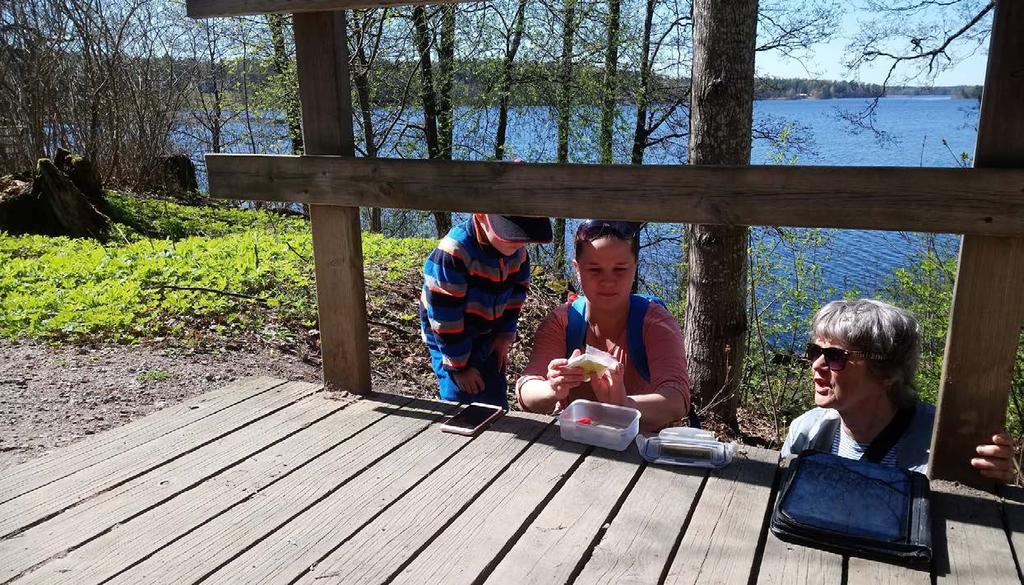 5.5. Linkkejä ja vinkkejä luontoliikunnan suunnittelun tueksi Tietoa luontoliikunta-aktiviteeteista löydät Metsähallituksen luontoon.