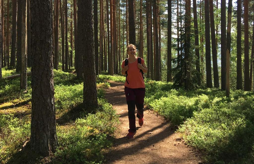 42. Neuroliiton luontoliikuntatoimintaa Neuroliitto on saanut suojelukseensa satakuntalaisen sääksinaaras Iitun.