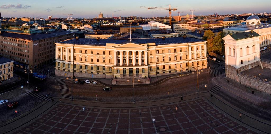 HELSINGIN YLIOPISTO KIINTEISTÖT HELSINGIN YLIOPISTOKONSERNIN OMISTUKSESSA 800 000