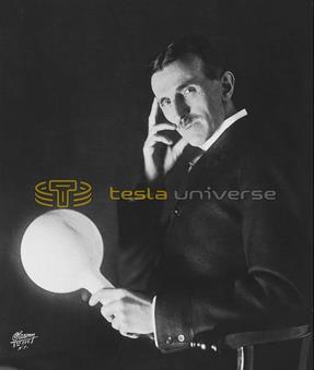 1. Tiede ja tieto Mystiset tieteentekijät Arkhimedes, da Vinci Tiedon salaaminen antoi etua, kilpailua resursseista Graham Bell, Thomas Edison, Nikola Tesla Tieteen merkitys yhteiskunnassa,